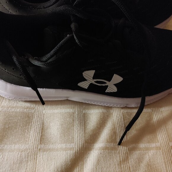 Under Armour BN Charged Assert Comfort Deluxe System Mens Sneakers Size USA 8 - Picture 3 of 8